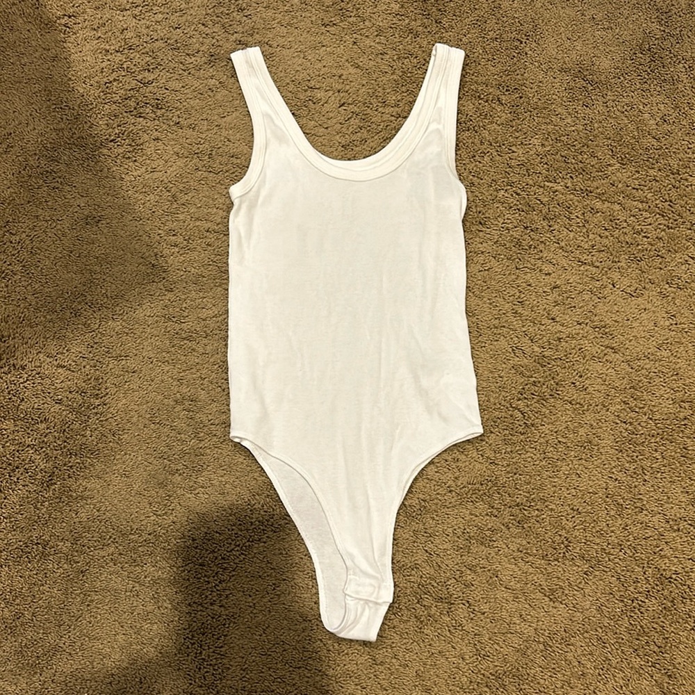 ribbed bodysuit sz xs